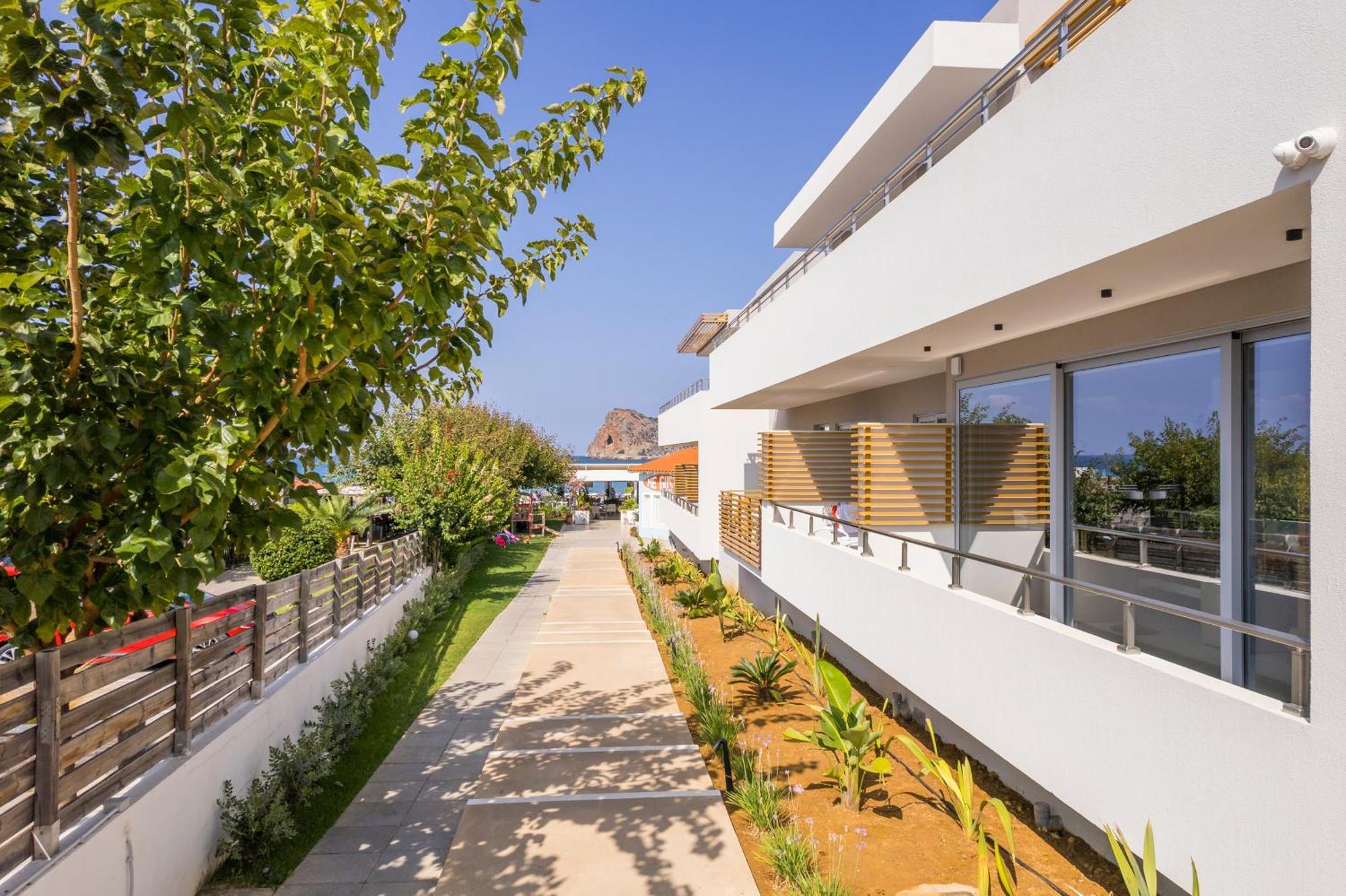 Ostrakon Suites Agia Marina Exterior foto